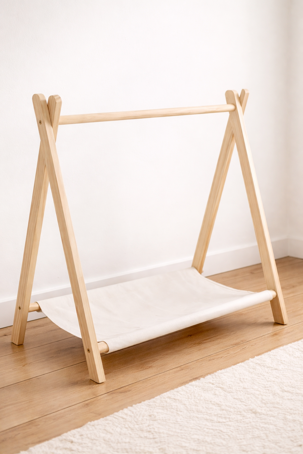 Montessori Clothing Rack | BabbliRack™ Wooden Toddler Wardrobe Rail