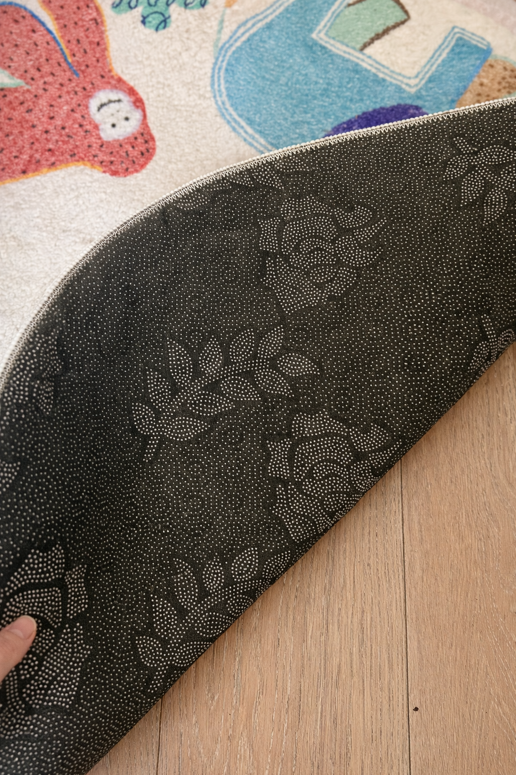 BabbliRug™ - Plush Cartoon Rug